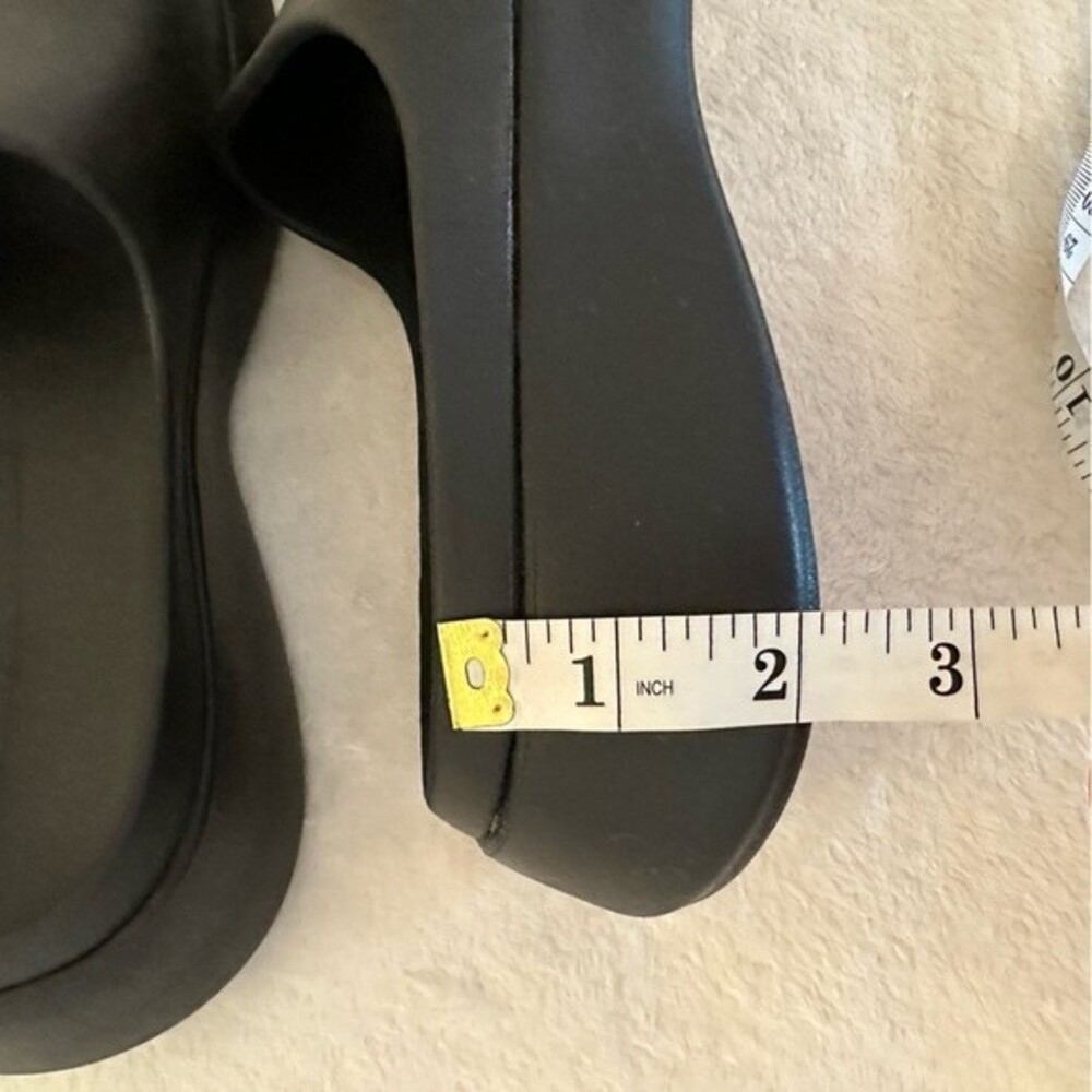ZARA black rubberized flat sandals size 7.5 NWOT - Picture 9 of 9